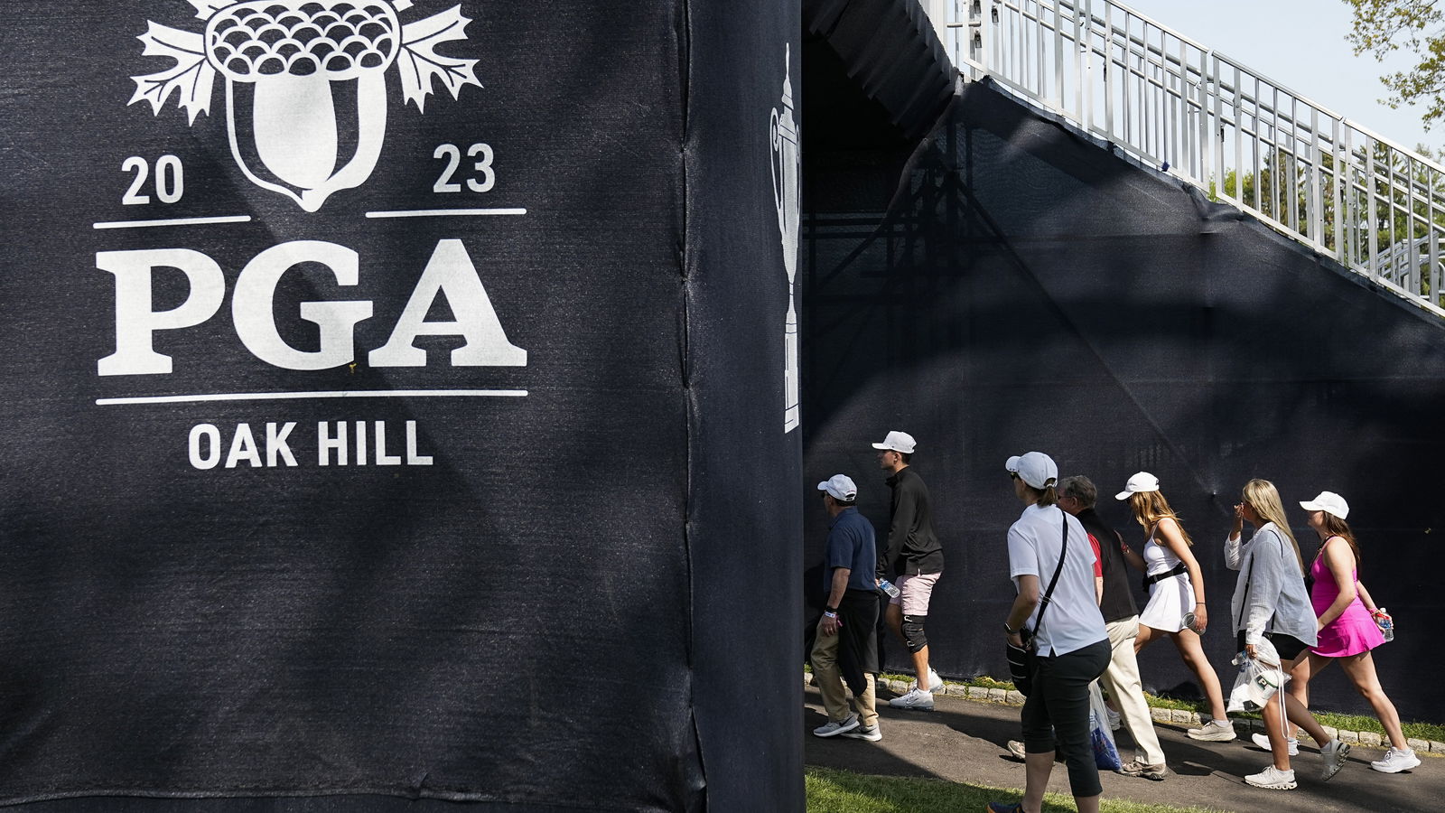 LIV Golf player FORCED OUT of 2023 US PGA Championship at Oak Hill!